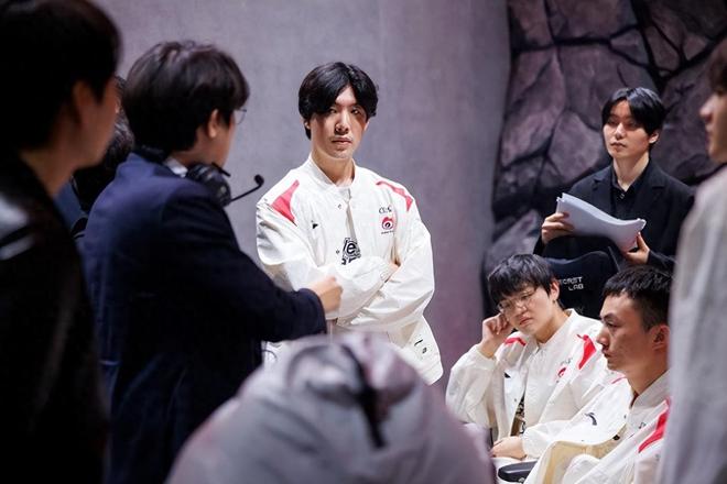 的一场焦点 的一场焦点