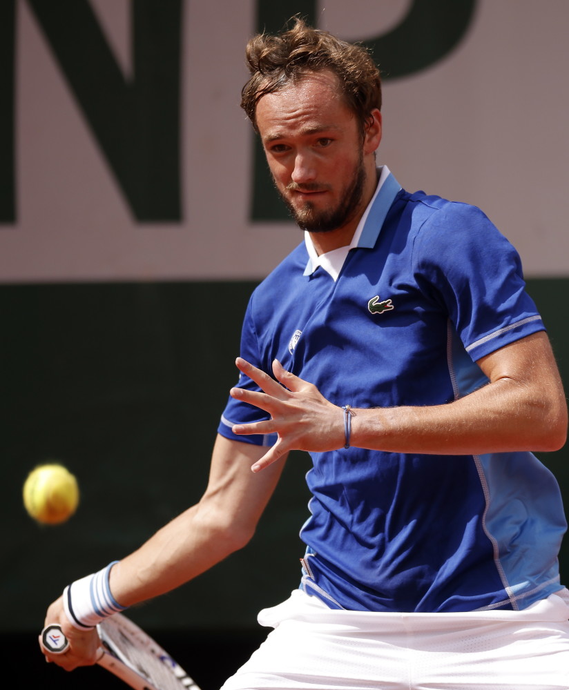 他与维尼修 他与维尼修