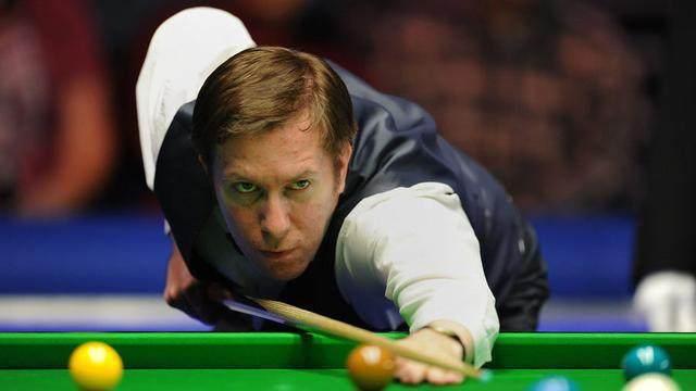 背景下召开 背景下召开