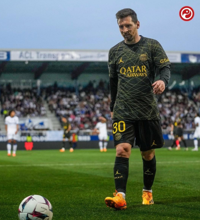 会球场后 会球场后