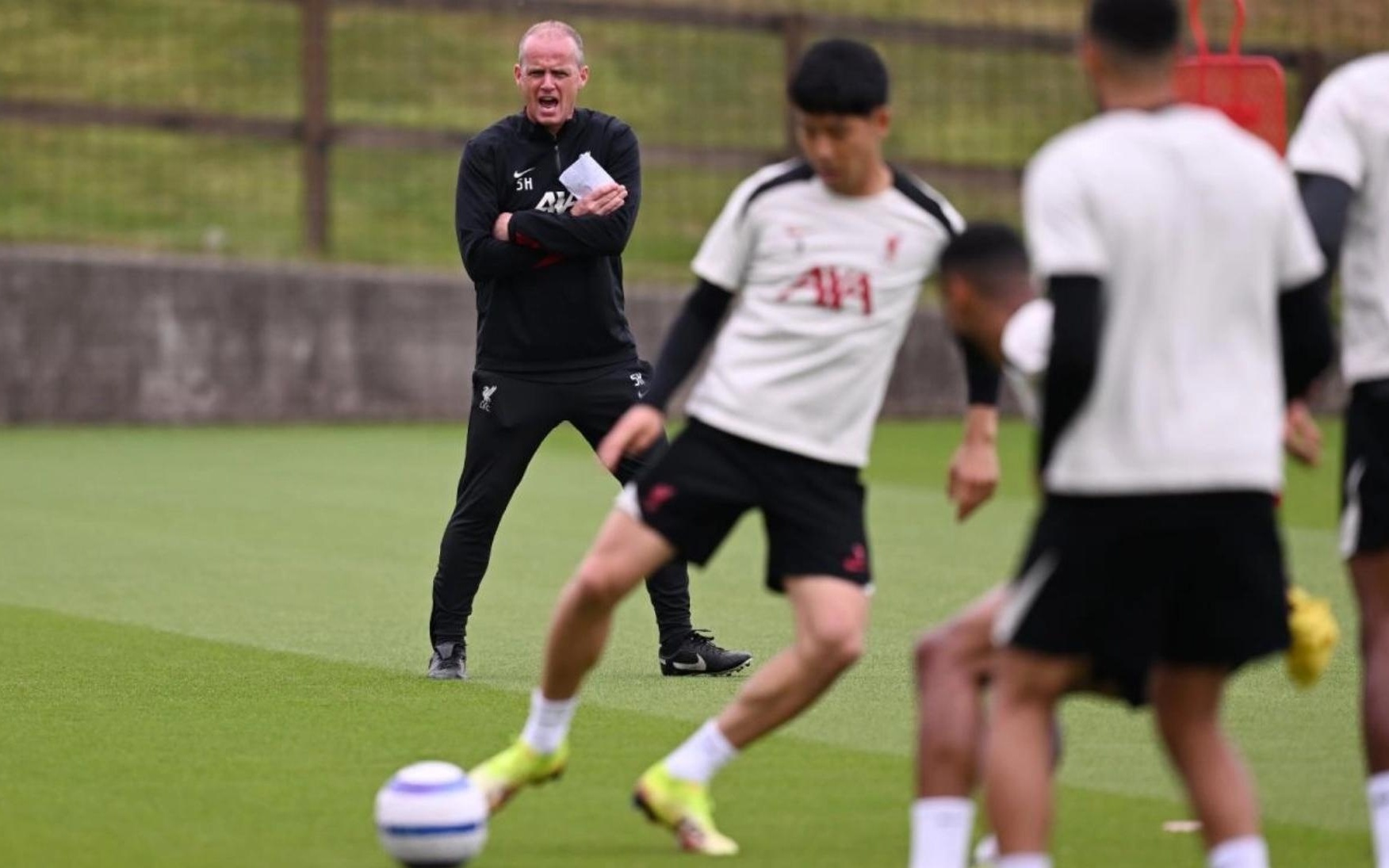 队的整体压 队的整体压