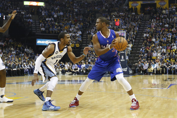 每年鏖战中 每年鏖战中