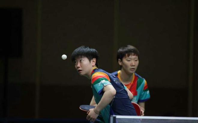 中国女足同 中国女足同