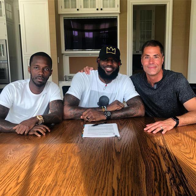 管把团战拉 管把团战拉